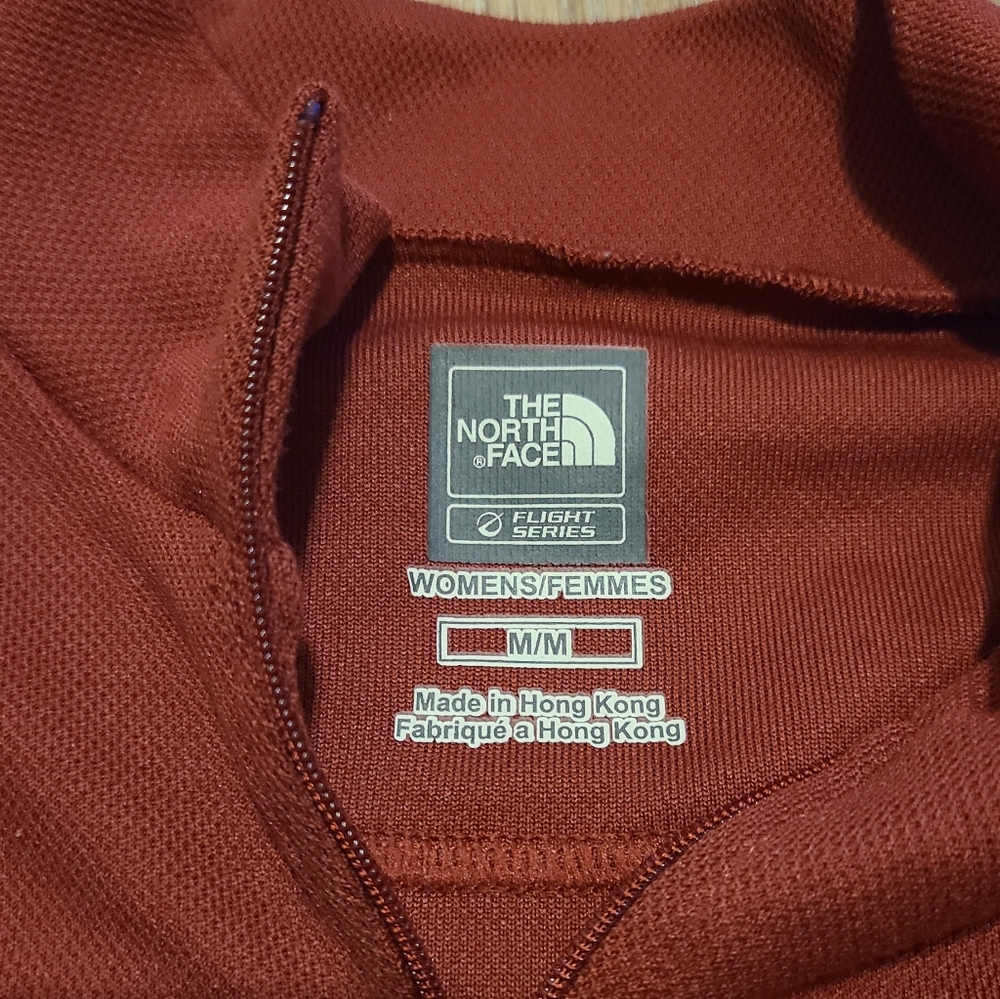 The North Face Flight Series 3/4 Zip Pullover Womens Size Medium - Picture 4 of 4